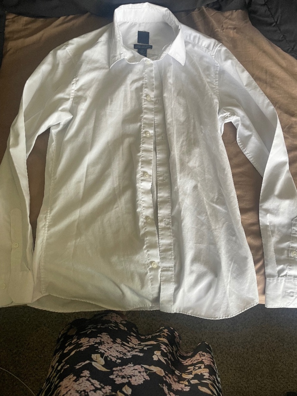 H&M white solid small slim fit men’s button up long sleeve